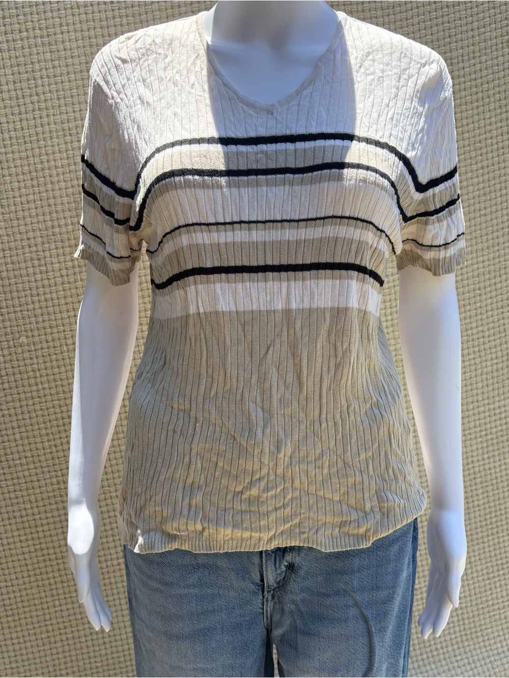 Academia Summer Tshirt Silk Blend vneck tshirt (L)